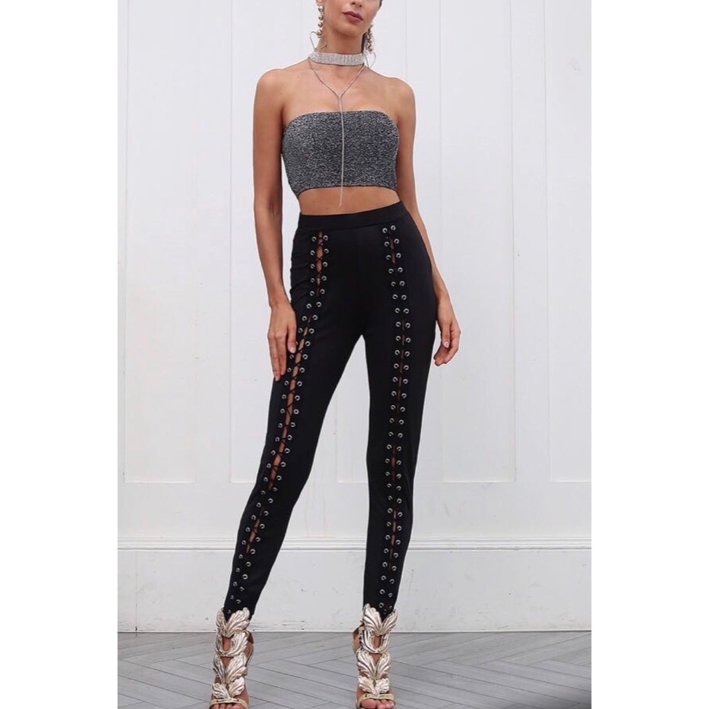 🆕🌸Laced Up Black Stretchy Leggings Pants - Picture 2 of 8